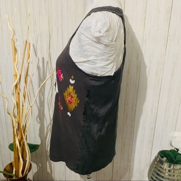 EXPRESS Sequin Racer back Tank top size small - Picture 4 of 8